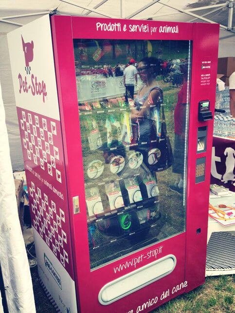 Pet-stop-vending-machine