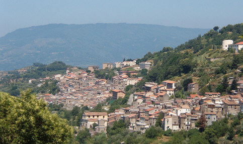 La coraggiosa proposta di un sindaco a Bauli