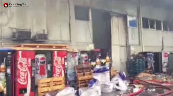 Napoli. Incendio in un capannone cinese colpisce Italmatic Group