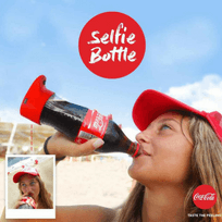 Coca-Cola lancia la Selfie Bottle