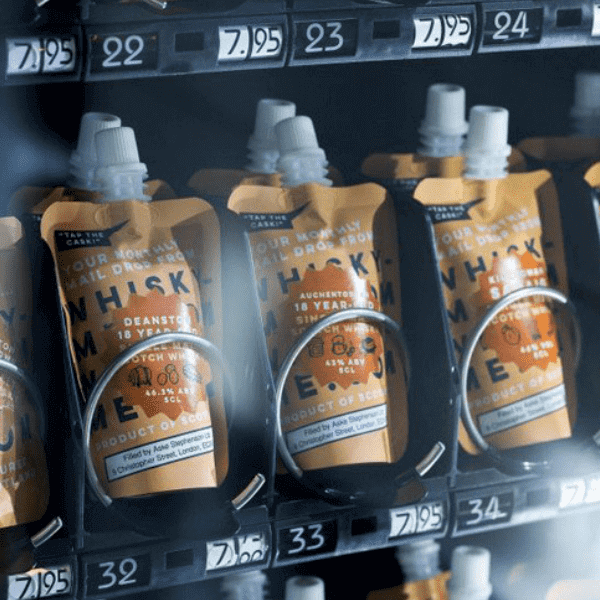 A Londra il whisky to go dalla vending machine