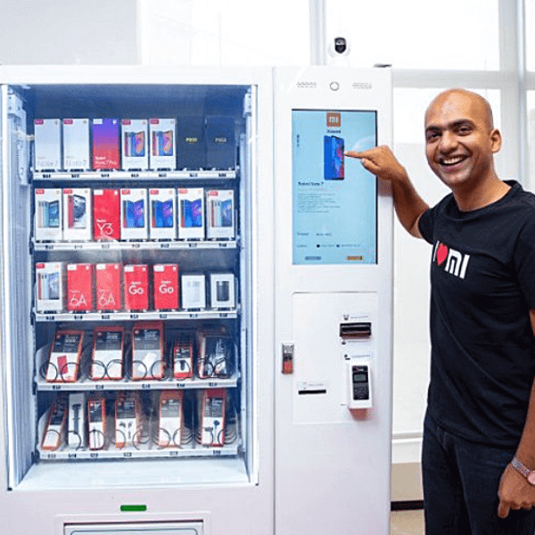 Xiaomi lancia in India la vending machine di smartphone