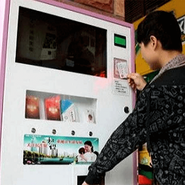 Cina. Anche le vending machine nel piano nazionale contro l’HIV