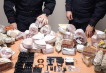 Furti ai distributori. Presi i Bonnie e Clyde del Vending disarmati e amanti dei salumi