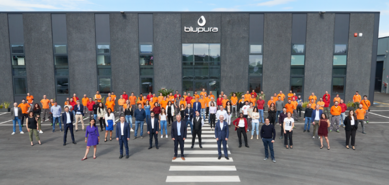 Blupura completa il trasferimento: dirigenza e personale riuniti nella nuova sede Blupura completa il trasferimento: dirigenza e personale riuniti nella nuova sede