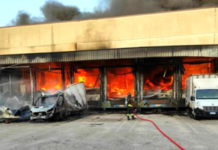 Devastante incendio in una importante torrefazione campana
