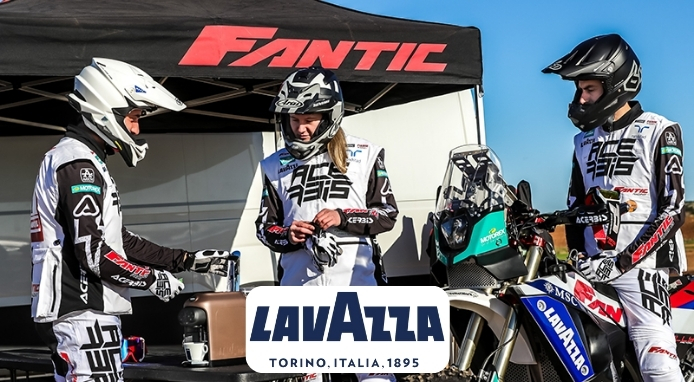 La qualità del caffè Lavazza con Fantic alla Dakar 2024