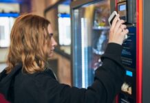 Per la prima volta in Italia i pagamenti digitali superano il contante