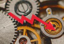 Industria meccanica sotto pressione: margini compressi e fatturati in calo